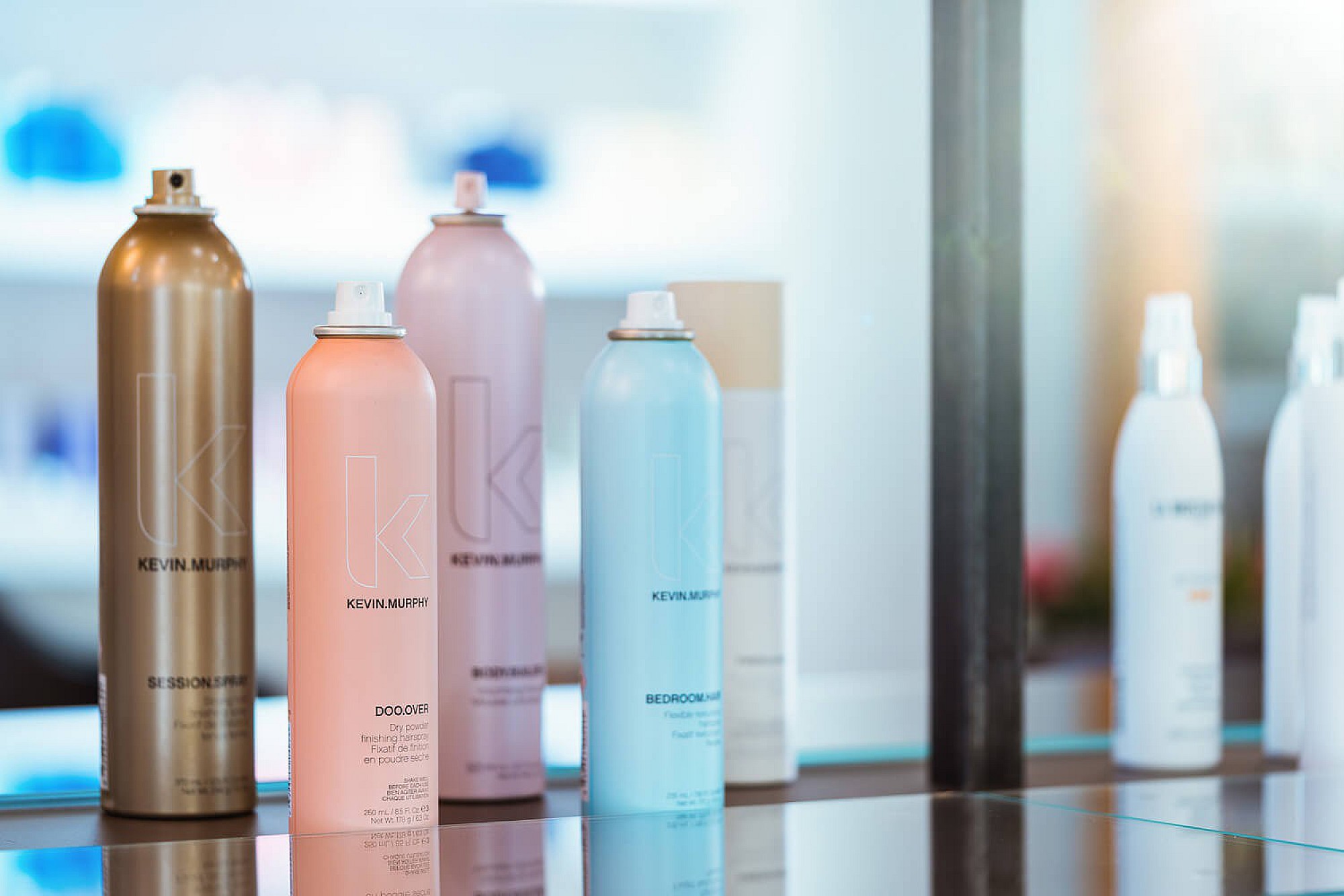 Kevin Murphy Pflegeprodukte im Regal